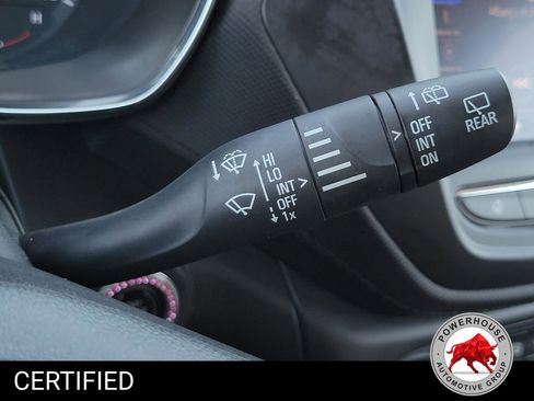Used 2023 Chevrolet TrailBlazer LT FWD image 30