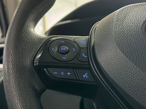 Used 2020 Toyota Corolla LE image 14