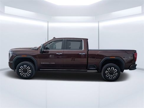 Used 2024 GMC Sierra 2500 Denali Ultimate image 6