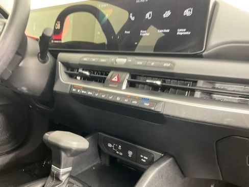 Used 2025 Kia K4 FWD image 17