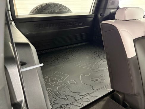 Used 2025 GMC Hummer EV 3X image 41