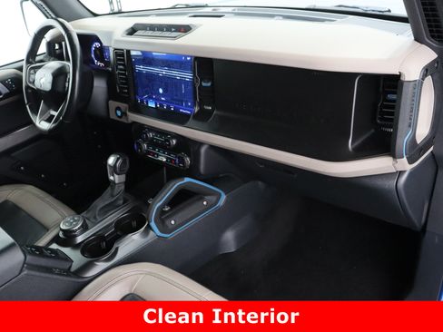 Used 2021 Ford Bronco Wildtrak image 38