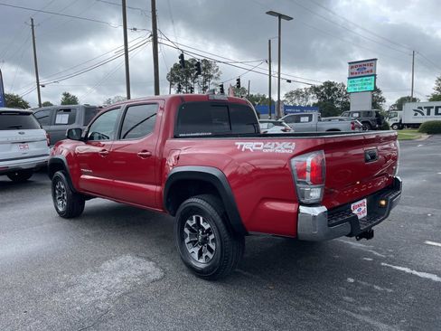Used 2023 Toyota Tacoma TRD Off-Road image 6