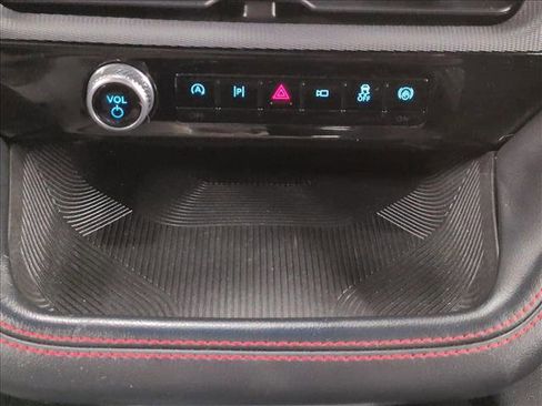 Used 2025 Ford Explorer ST-Line image 15