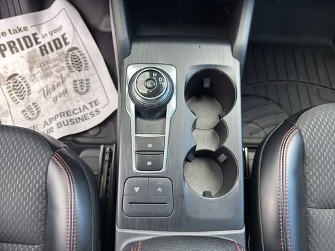 Certified 2023 Ford Escape ST-Line AWD/4WD image 21
