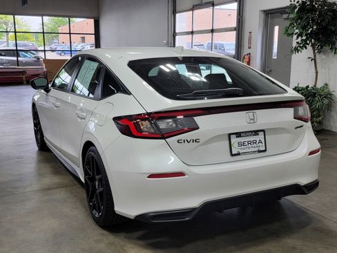 Certified 2026 Honda Civic Sport image 7