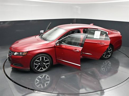 Used 2015 Chevrolet Impala LTZ FWD image 38