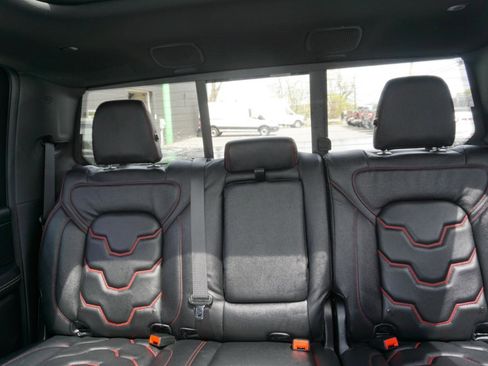 Used 2022 RAM 1500 Big Horn AWD/4WD image 31