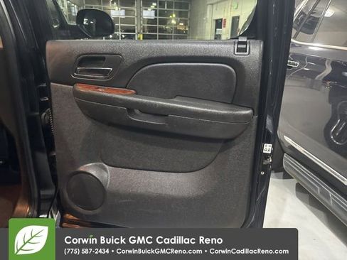 Used 2009 Chevrolet Silverado 2500 LTZ w/ Safety Package AWD/4WD image 34