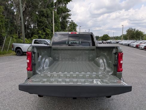 Used 2026 RAM 1500 Laramie AWD/4WD image 12