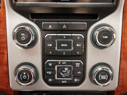 Used 2016 Ford F350 King Ranch AWD/4WD image 33