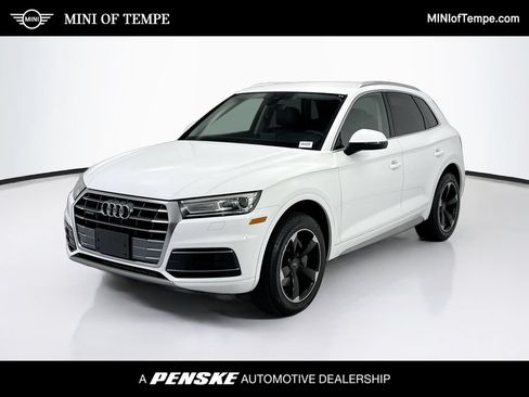 Used 2019 Audi Q5 2.0T Premium Plus w/ Convenience Package AWD/4WD image 1