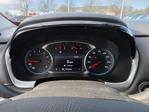 Used 2020 Chevrolet Traverse LT image 16