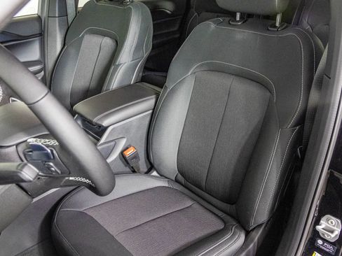 New 2025 Jeep Grand Cherokee L Laredo w/ Luxury Tech Group I image 17