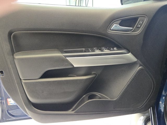 Used 2019 Chevrolet Colorado LT w/ LT Convenience Package AWD/4WD image 18