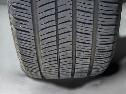 Used 2014 Mercedes-Benz E 350 Sedan image 37