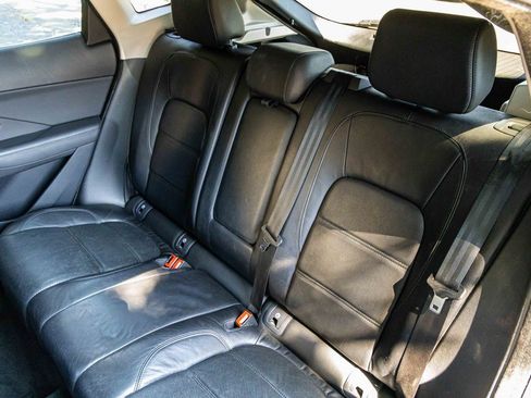 Used 2018 Jaguar E-PACE S image 22