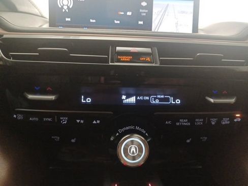 Used 2023 Acura MDX SH-AWD w/ Technology Package image 31