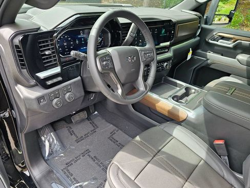 New 2026 Chevrolet Silverado 2500 High Country w/ Midnight Edition AWD/4WD image 21