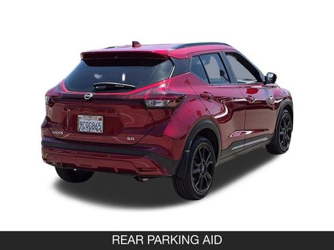 Used 2023 Nissan Kicks SR FWD image 9