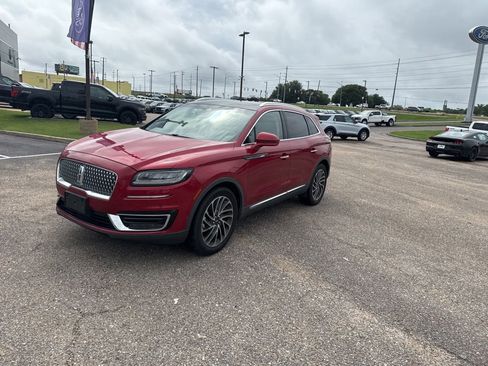 Used 2020 Lincoln Nautilus Reserve w/ Equipment Group 201A FWD image 6