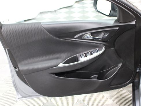 Used 2023 Chevrolet Malibu LS FWD image 6