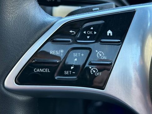 Certified 2025 Mercedes-Benz GLB 250 GLB 250 4D Sport Utility image 29