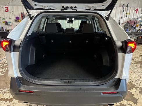 Certified 2025 Toyota RAV4 XLE AWD/4WD image 21
