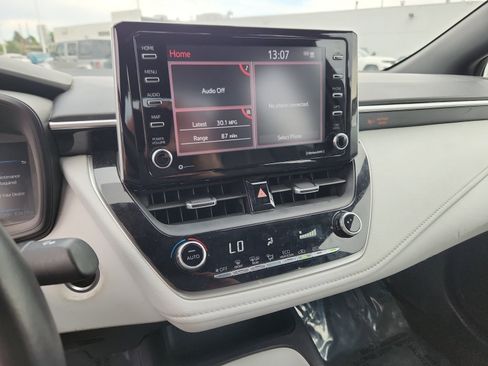 Used 2021 Toyota Corolla SE image 13