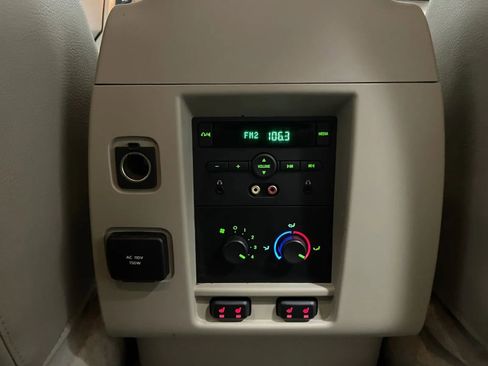 Used 2012 Ford Expedition EL Limited image 31