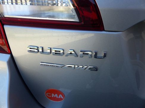 Used 2018 Subaru Outback 2.5i Premium AWD/4WD image 11