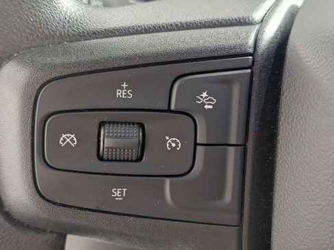 Used 2023 Chevrolet Silverado 1500 Custom AWD/4WD image 15