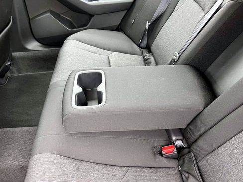 Used 2025 Honda Accord SE image 11