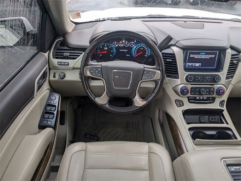 Used 2019 GMC Yukon Denali w/ Denali Ultimate Package image 15