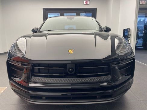 New 2026 Porsche Macan AWD/4WD image 23