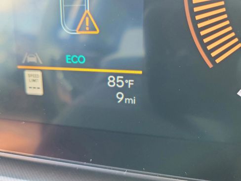 New 2026 Hyundai Santa Fe SE image 16