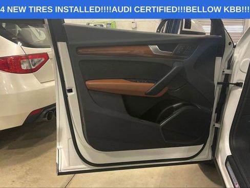 Certified 2023 Audi Q5 2.0T Premium w/ Convenience Package image 23