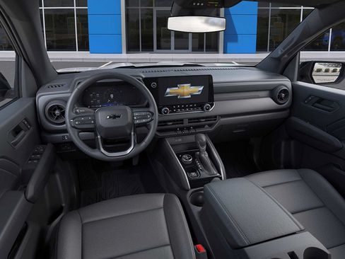 Used 2026 Chevrolet Colorado Trail Boss AWD/4WD image 15