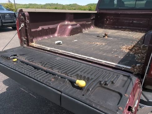 Used 2004 Ford F350 4x4 Crew Cab DRW Super Duty image 12