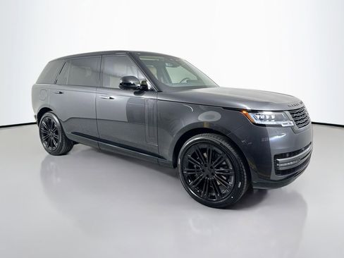 New 2026 Land Rover Range Rover Long Wheelbase Autobiography image 3