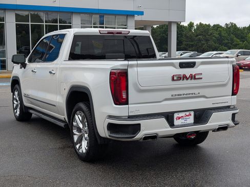 Used 2022 GMC Sierra 1500 Denali AWD/4WD image 12