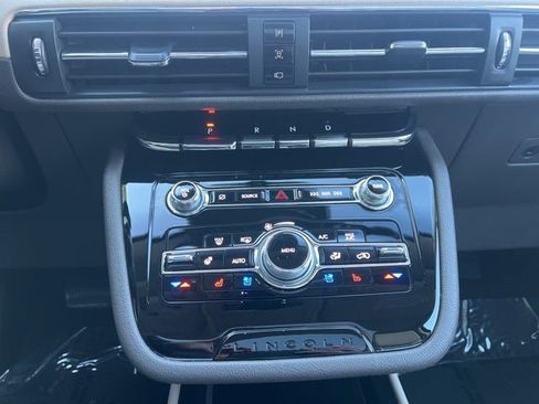 Used 2022 Lincoln Corsair Grand Touring w/ Elements Technology Bundle image 36