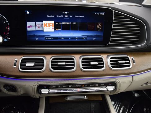 Used 2024 Mercedes-Benz GLE 580 4MATIC image 27