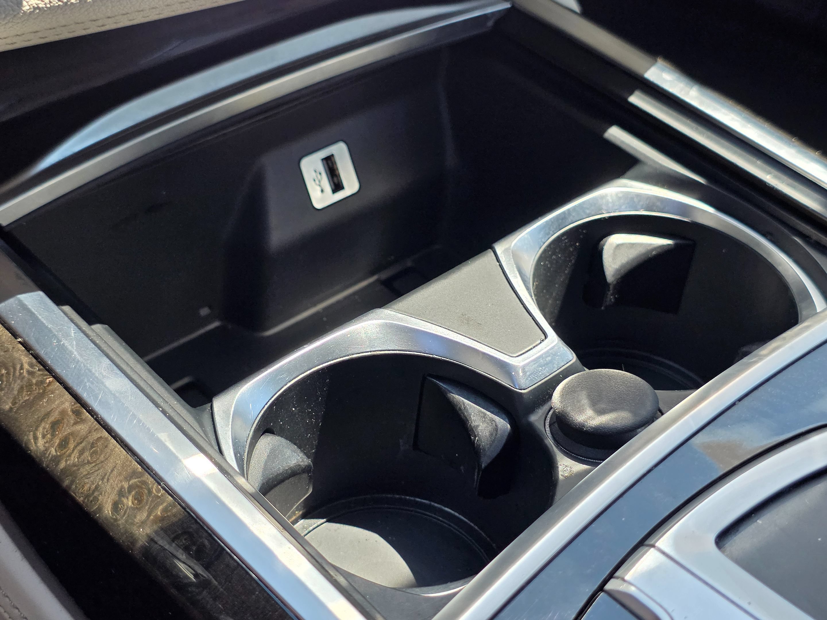 Used 2016 BMW 740i RWD image 36