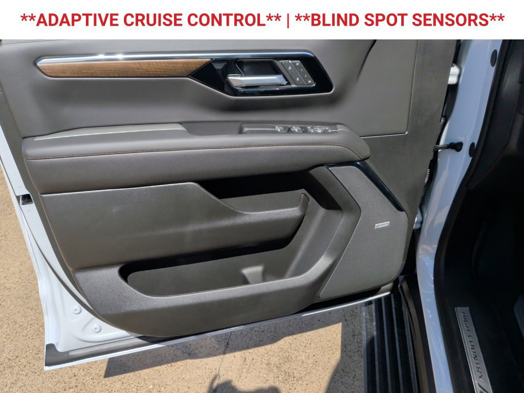 New 2026 Chevrolet Tahoe High Country AWD/4WD image 11
