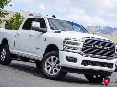 Used 2024 RAM 2500 Laramie AWD/4WD image 1