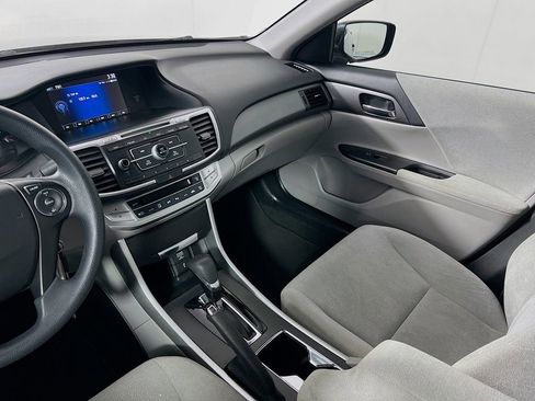Used 2013 Honda Accord LX image 21