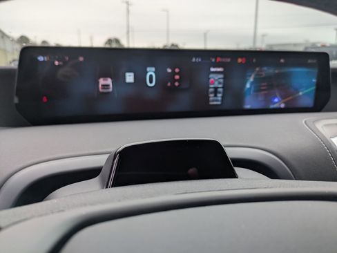 New 2025 Ford Expedition Max Platinum w/ Driver's Package image 18