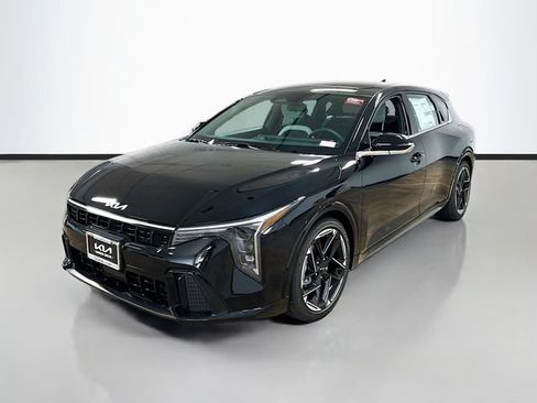 New 2026 Kia K4 EX w/ GT-Line Premium Package FWD image 3