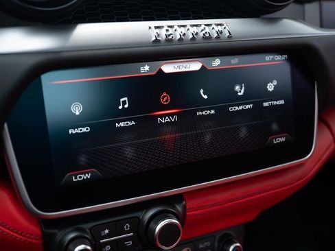 Used 2022 Ferrari Portofino M RWD image 47